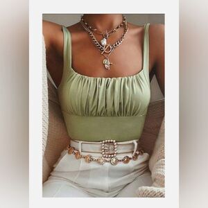 Light Green Cropped Tank Top Size M